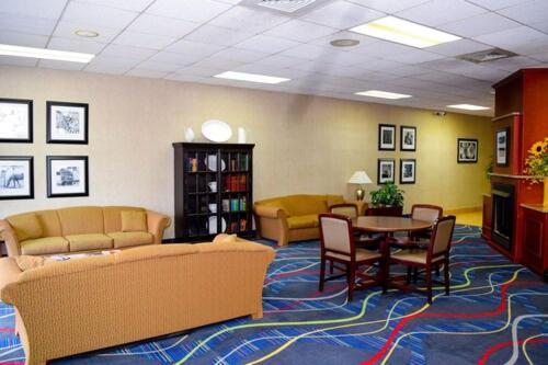 Baymont By Wyndham Michigan City Extérieur photo