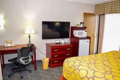 Baymont By Wyndham Michigan City Extérieur photo