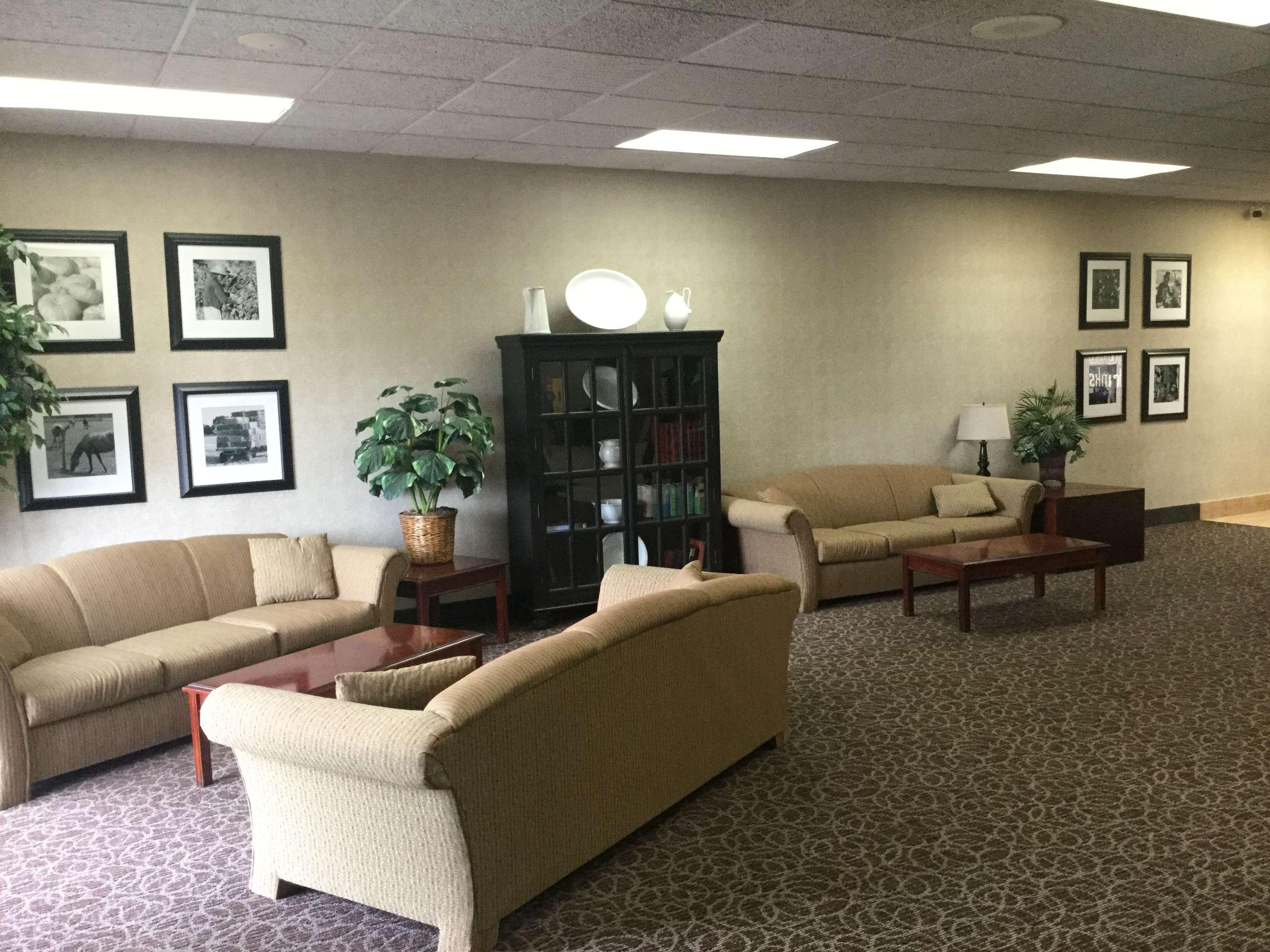 Baymont By Wyndham Michigan City Extérieur photo